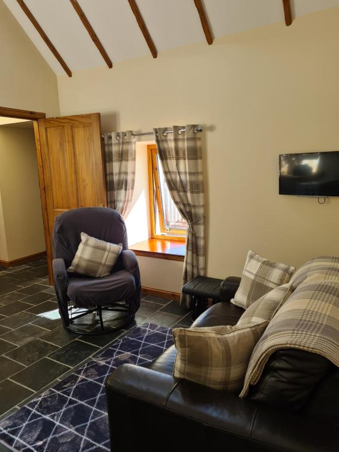 The Old Post House Villa Fort William Exterior photo