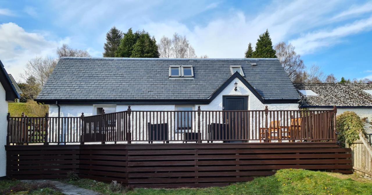 The Old Post House Villa Fort William Exterior photo